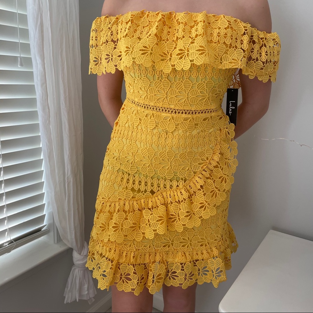Lulus off the shoulder yellow dress